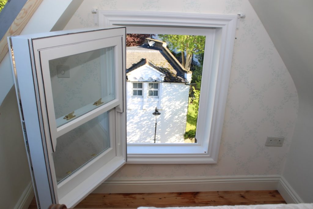 casement window open on hamsptead road