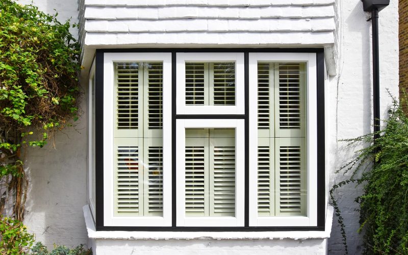 Black-and-white timber case of windows in Richmond